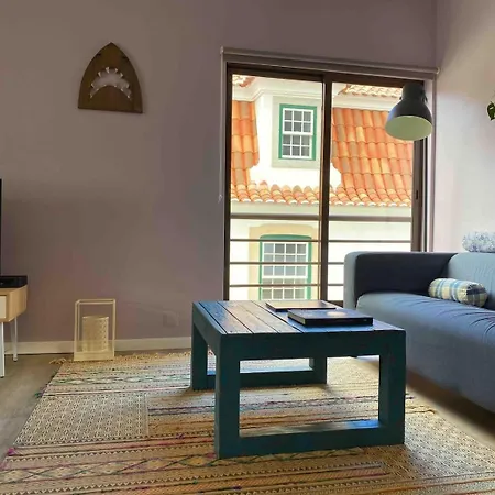 150m To Beach-cosy Studiohistoric Oldtown Apartment Cascais