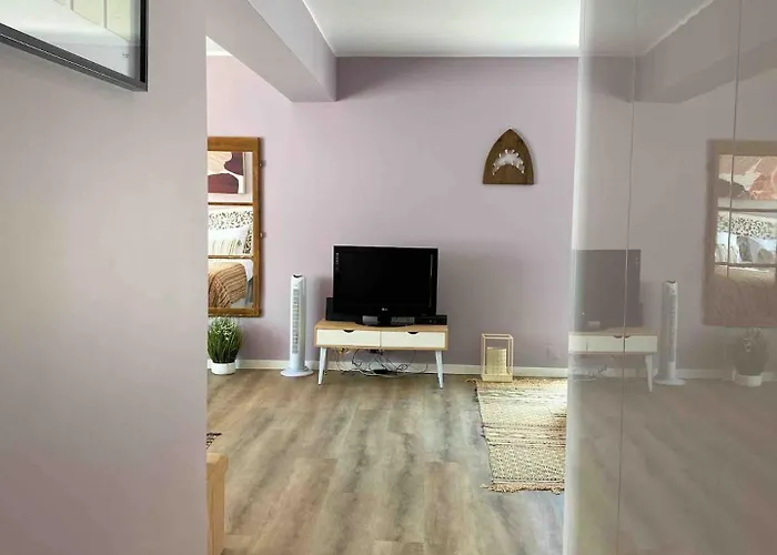 Apartamento 150m To Beach-cosy Studiohistoric Oldtown Cascaes