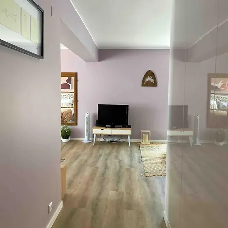 Διαμέρισμα 150m To Beach-cosy Studiohistoric Oldtown Κασκαΐς