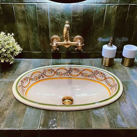 150m To Beach-cosy Studiohistoric Oldtown *